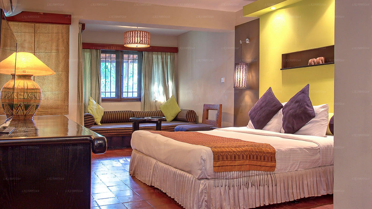 The Deer Park Hotel, Polonnaruwa